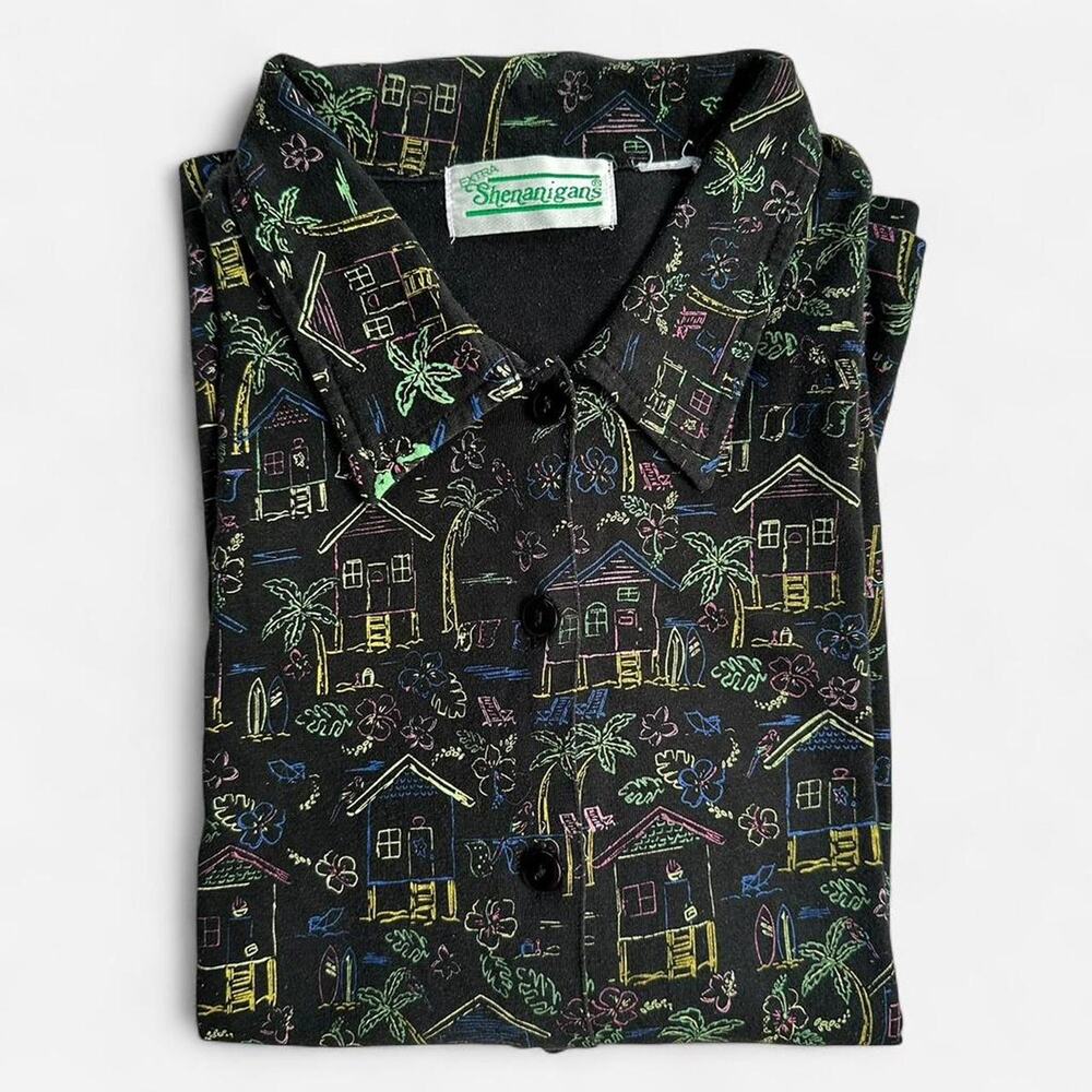 Vintage inspired short sleeve button down tee